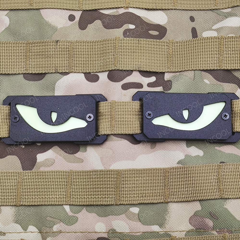 Cat Eyes Glow In Dark Patches  - Hunting Blind Fabric recensie en prijs